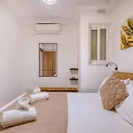 Apartment In St Julians